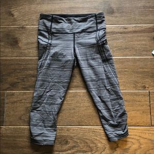Size 4 lululemon leggings